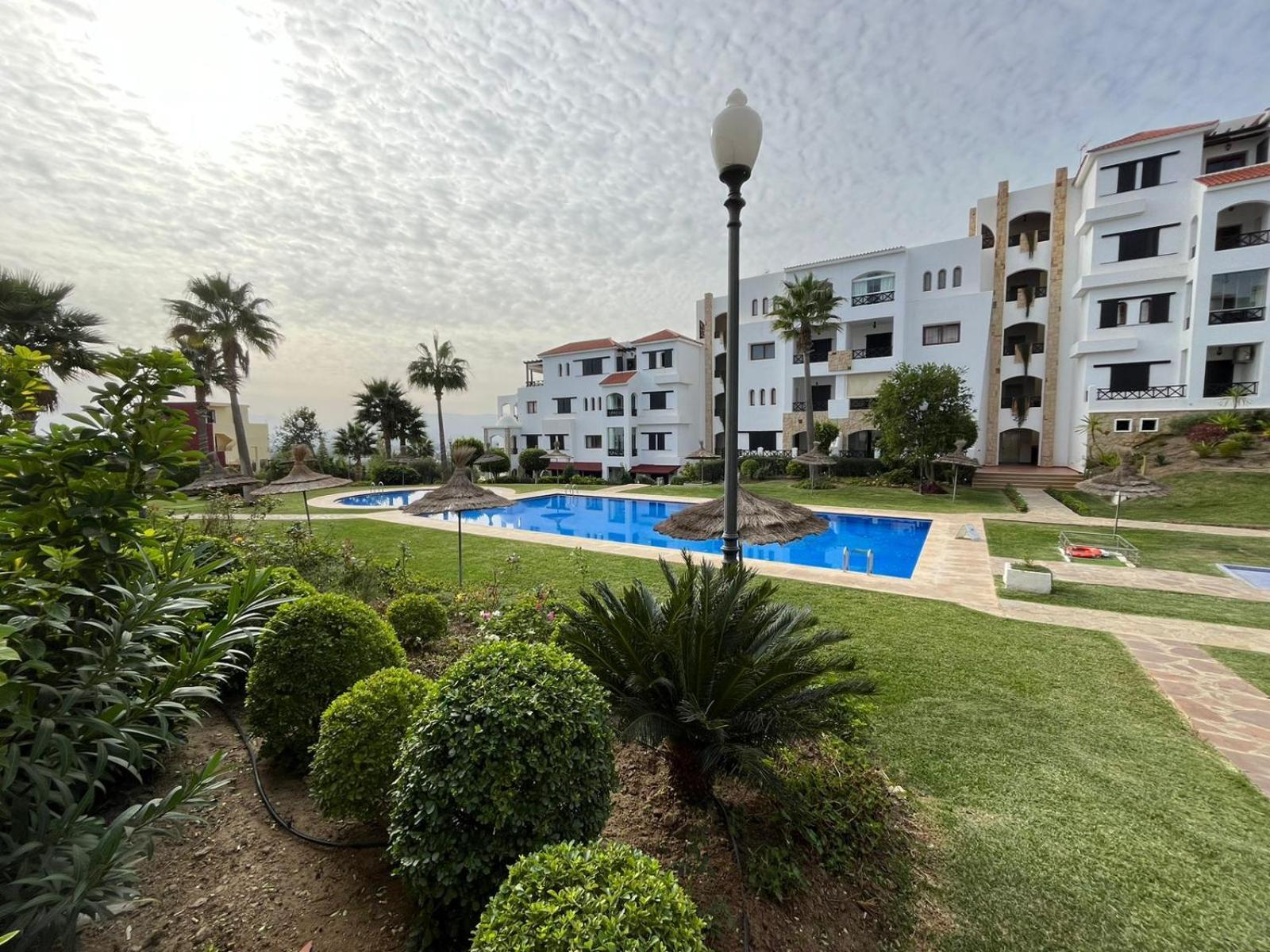 Lilac's Garden vue piscine M'Diq Exterior foto