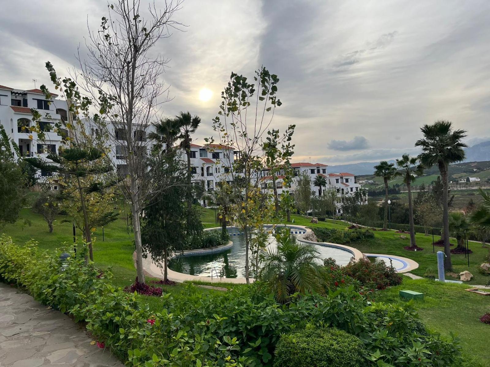 Lilac's Garden vue piscine M'Diq Exterior foto
