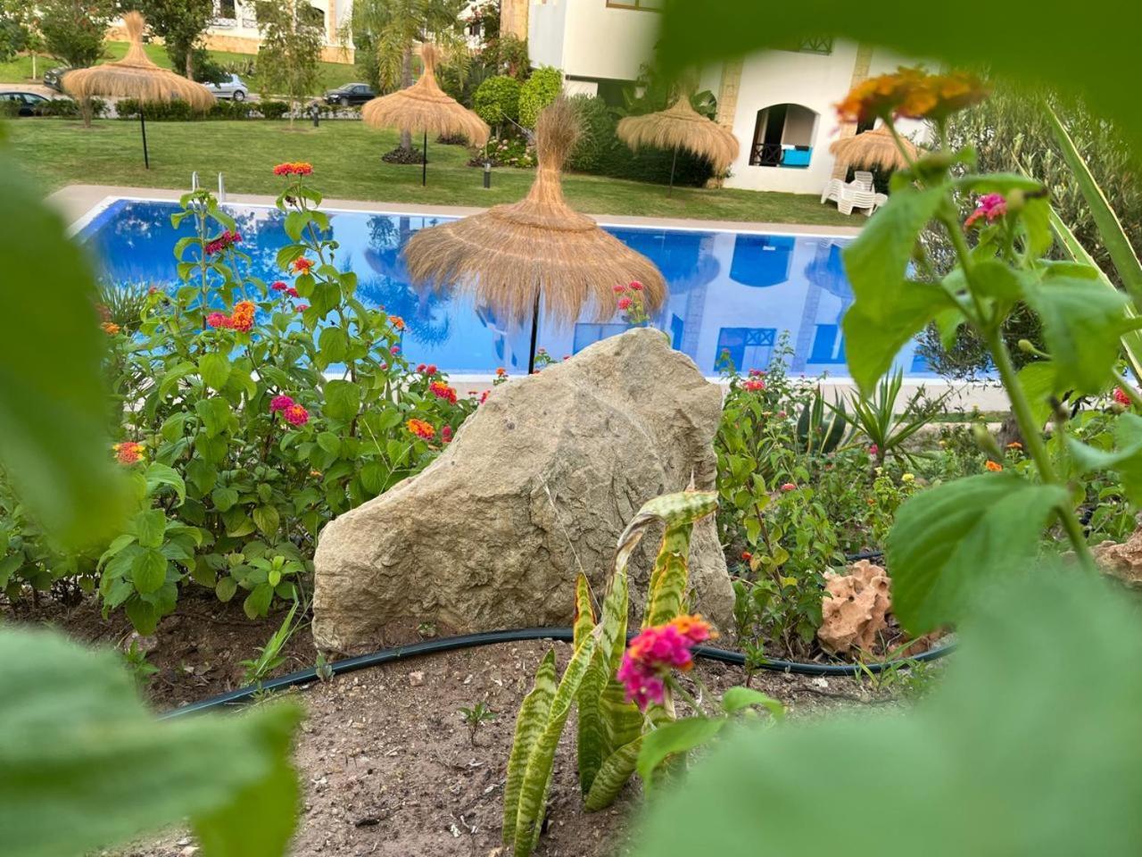 Lilac's Garden vue piscine M'Diq Exterior foto