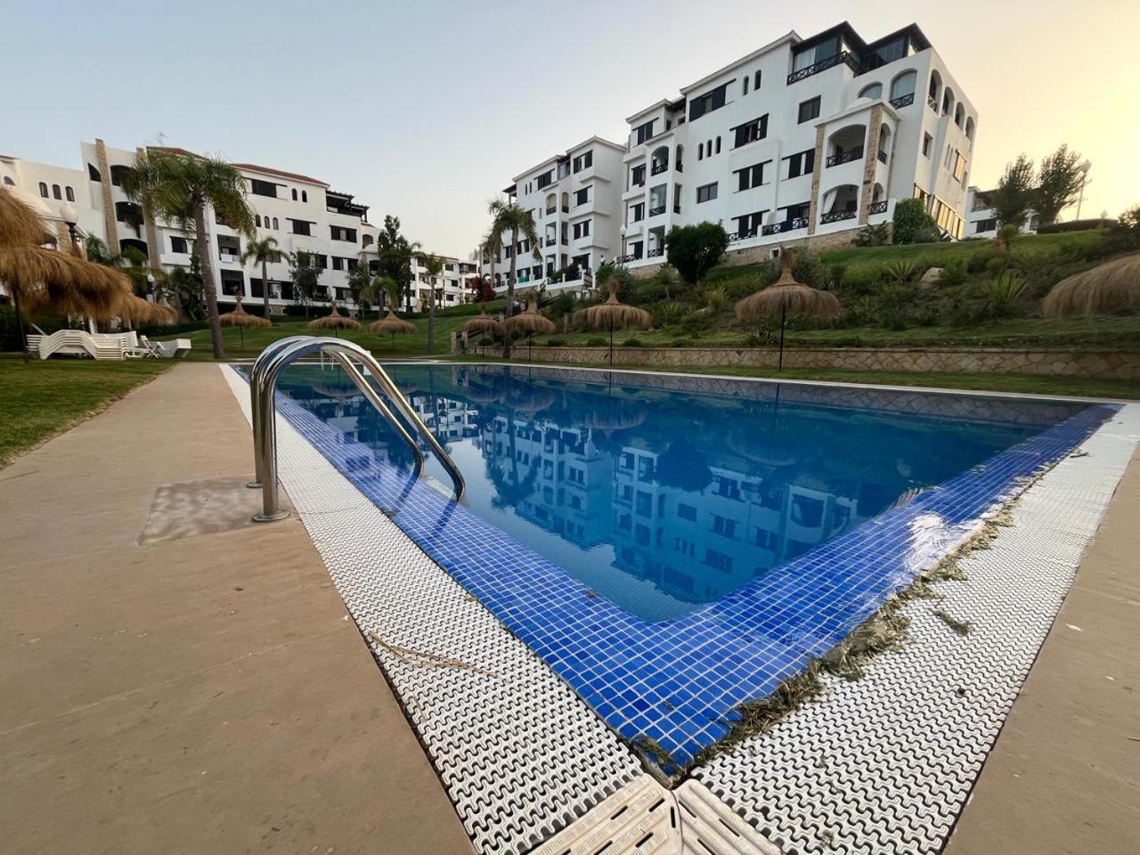 Lilac's Garden vue piscine M'Diq Exterior foto